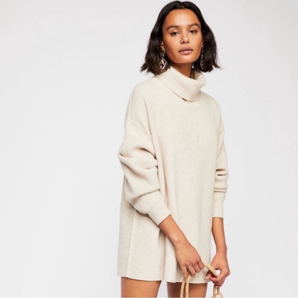 FREE PEOPLE softly structured beige tan tunic oversized turtleneck sweater top M